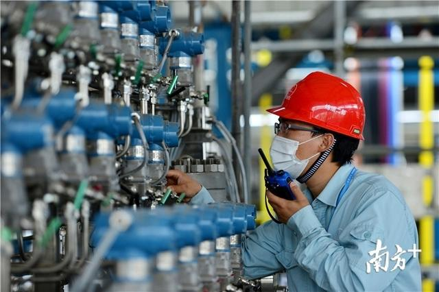 廣東規(guī)上工業(yè)增加值連續(xù)6個(gè)月回升，工業(yè)投資項(xiàng)目落地牽引產(chǎn)業(yè)蓄能